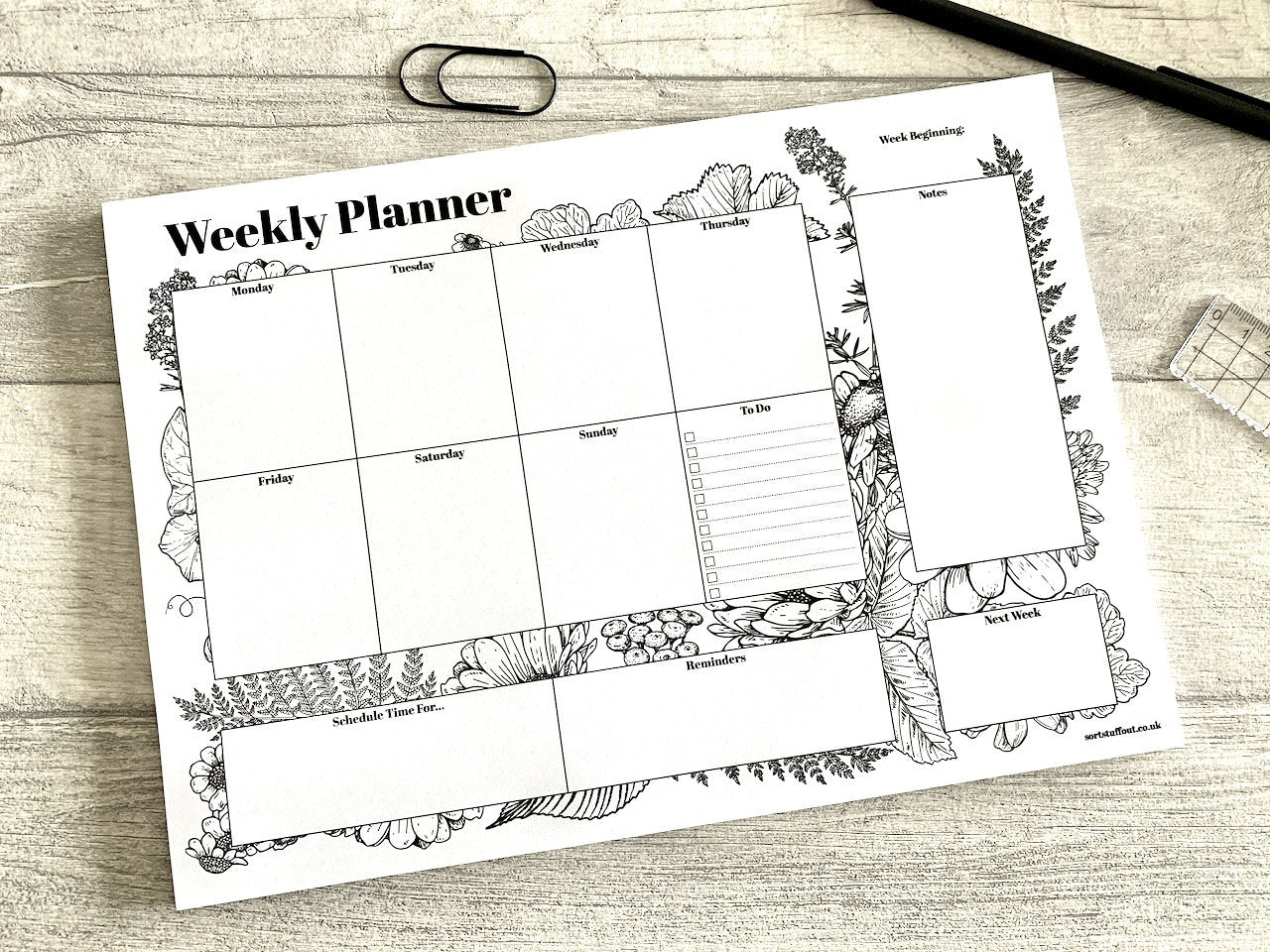 Weekly Planner Monochrome Floral Pad - A4 Tear Off Desk Pad