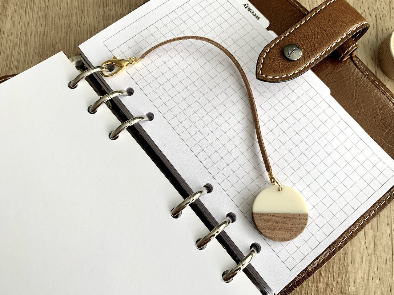 Wooden Circle Bookmark - Accessories for Ring Planners
